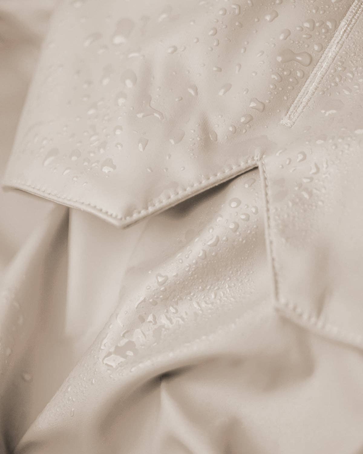 Imperméable  « Stone Dog »